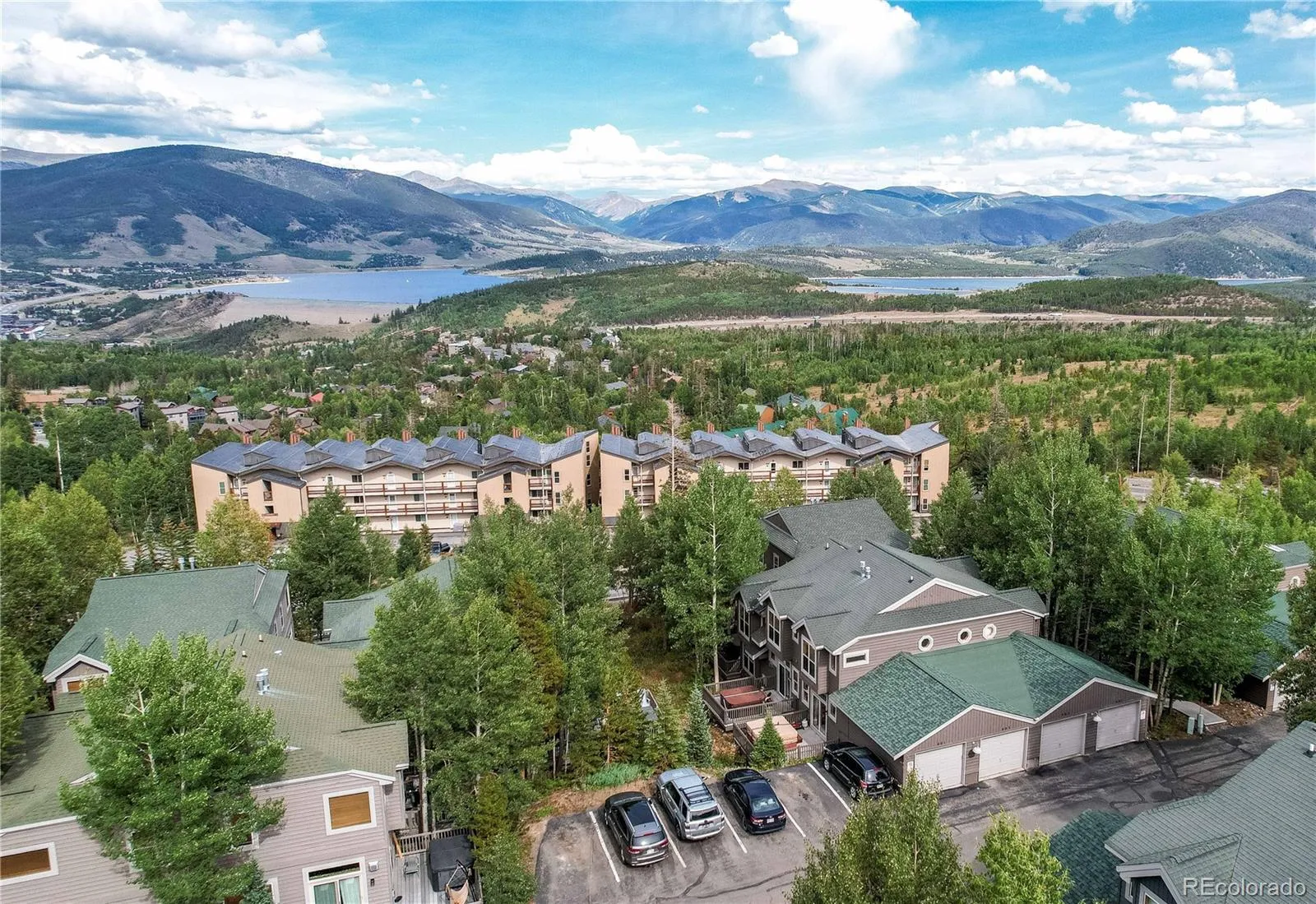 Saddle Ridge Townhomes