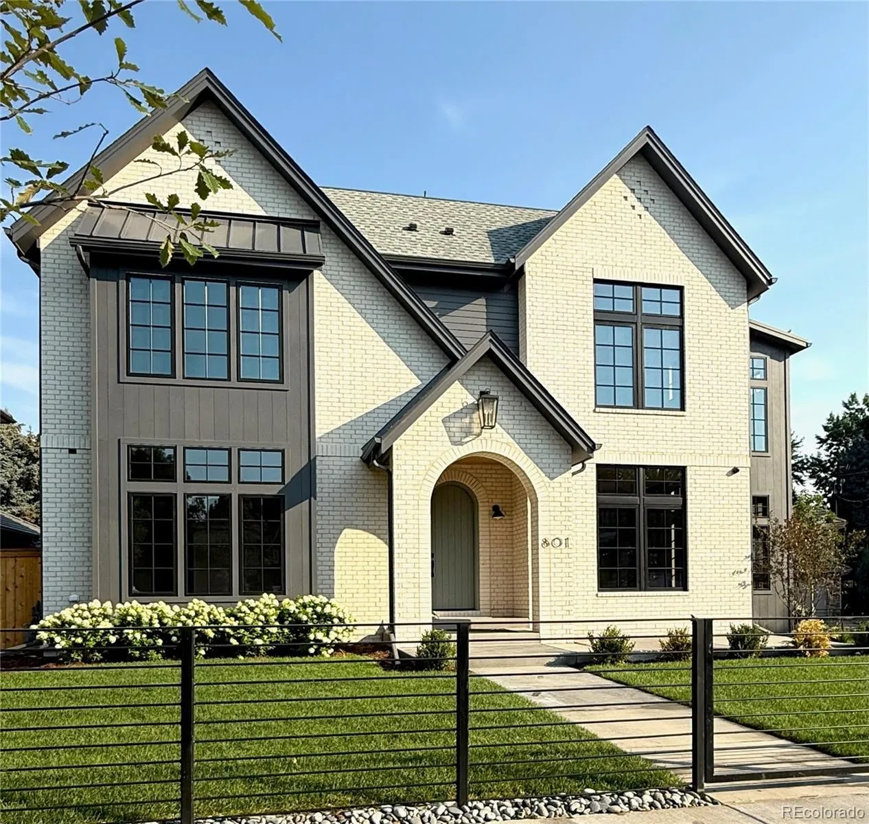 Bonnie Brae