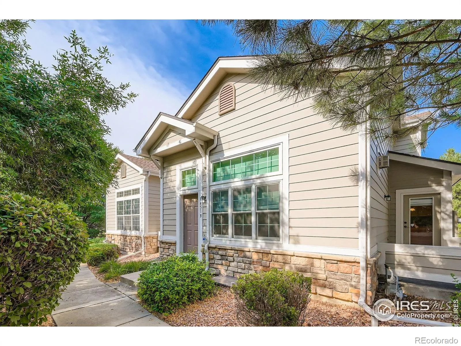 Golden Bear Condos 11th Supp