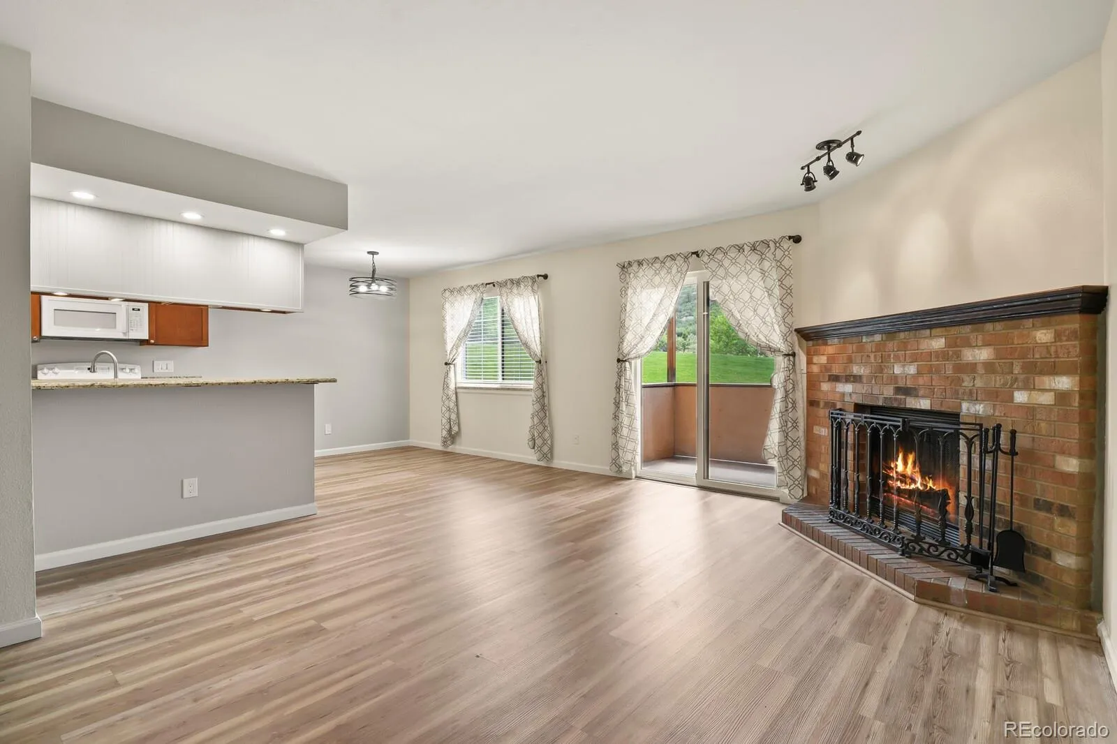 Canyon Drive Condo