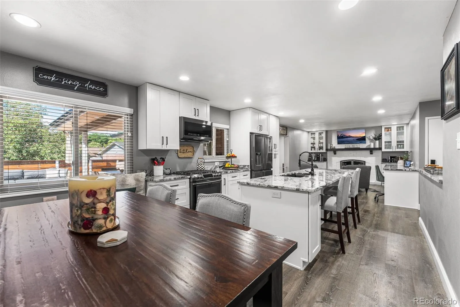 Hutchinsons Green Mountain Village Flg #35
