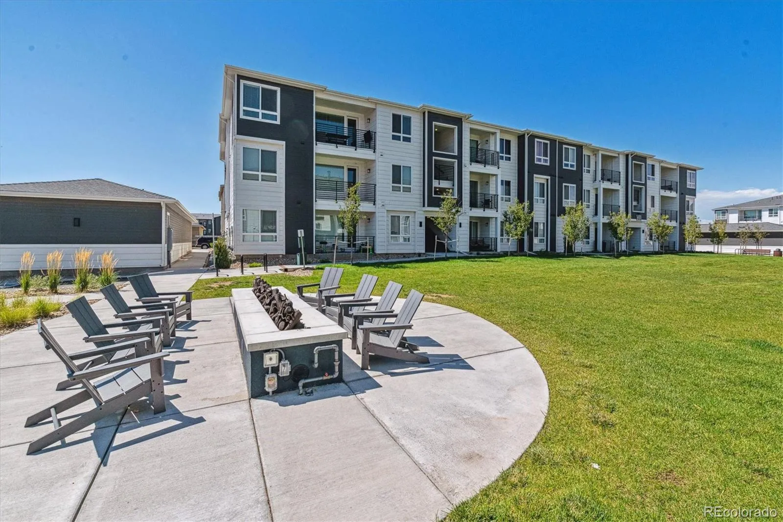Gateway Village Commons