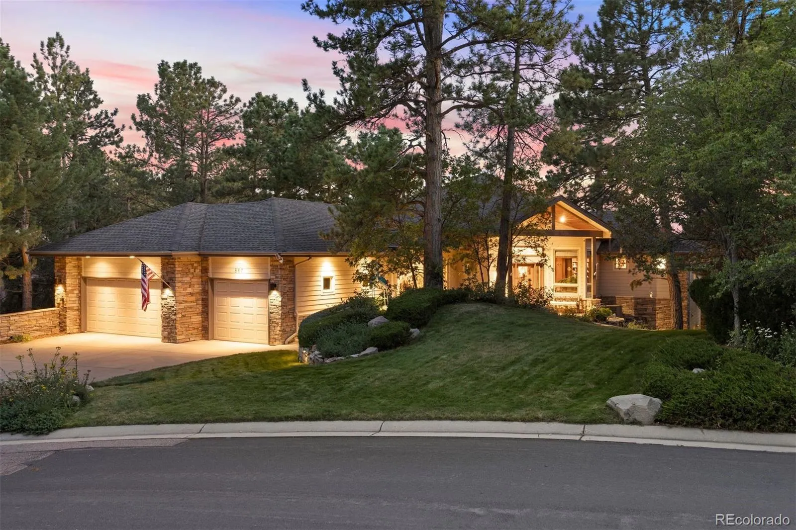 Castle Pines Village