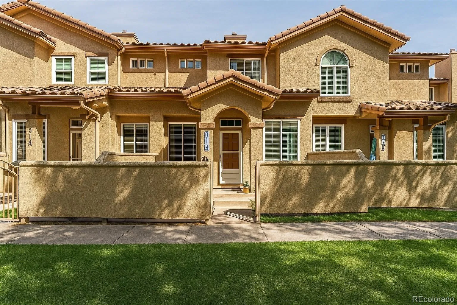 Courtyards at Quail Lake