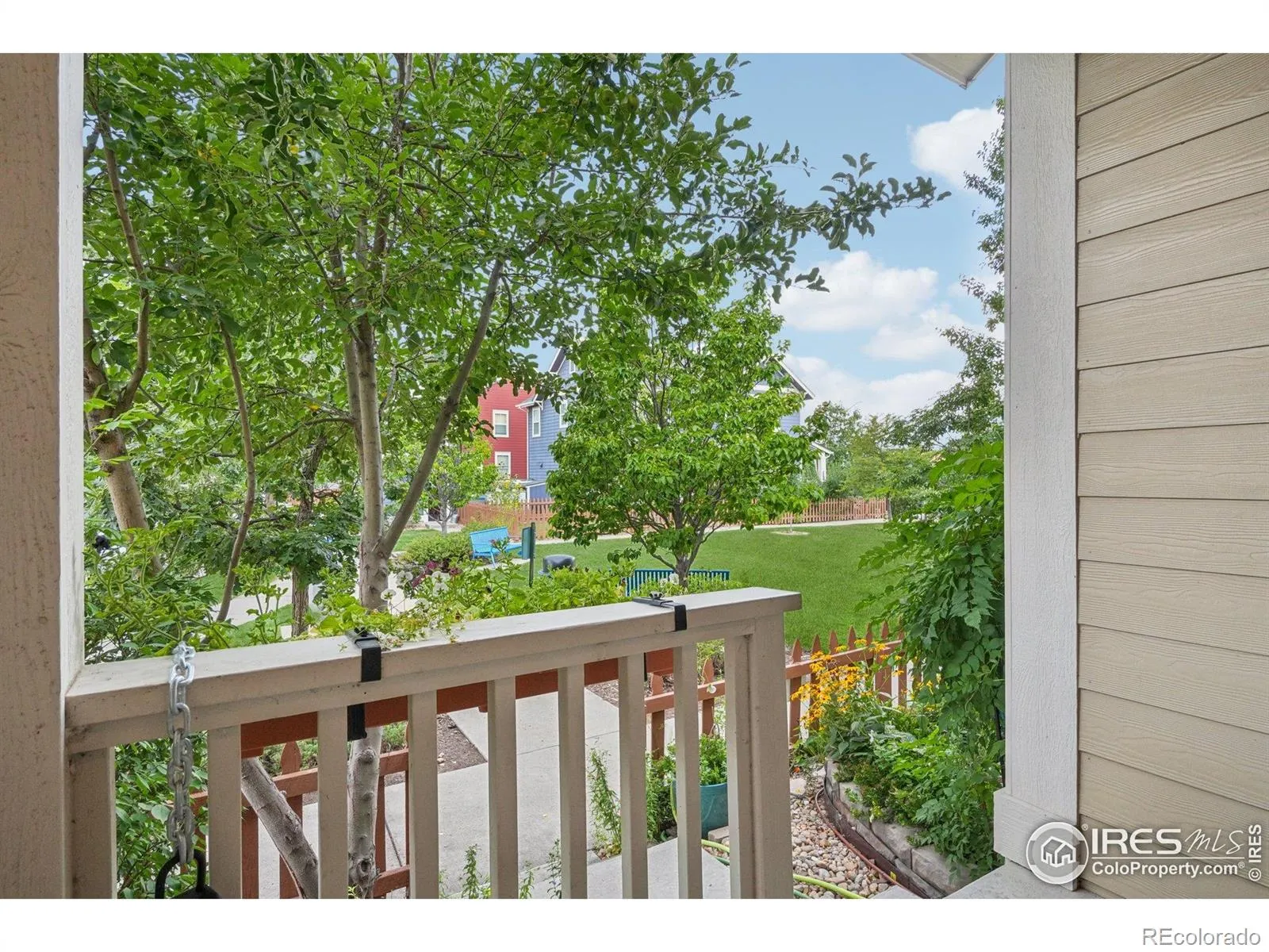 Blue Vista Condo Ph 6