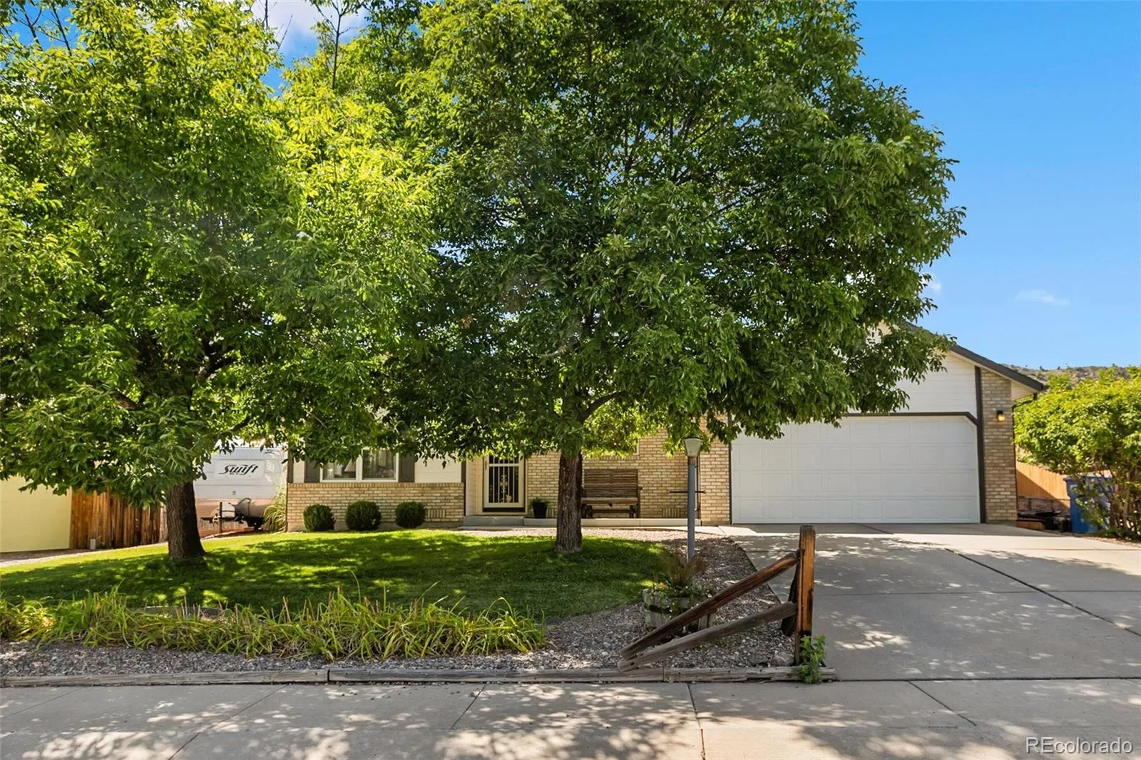 Tamarisk Estates