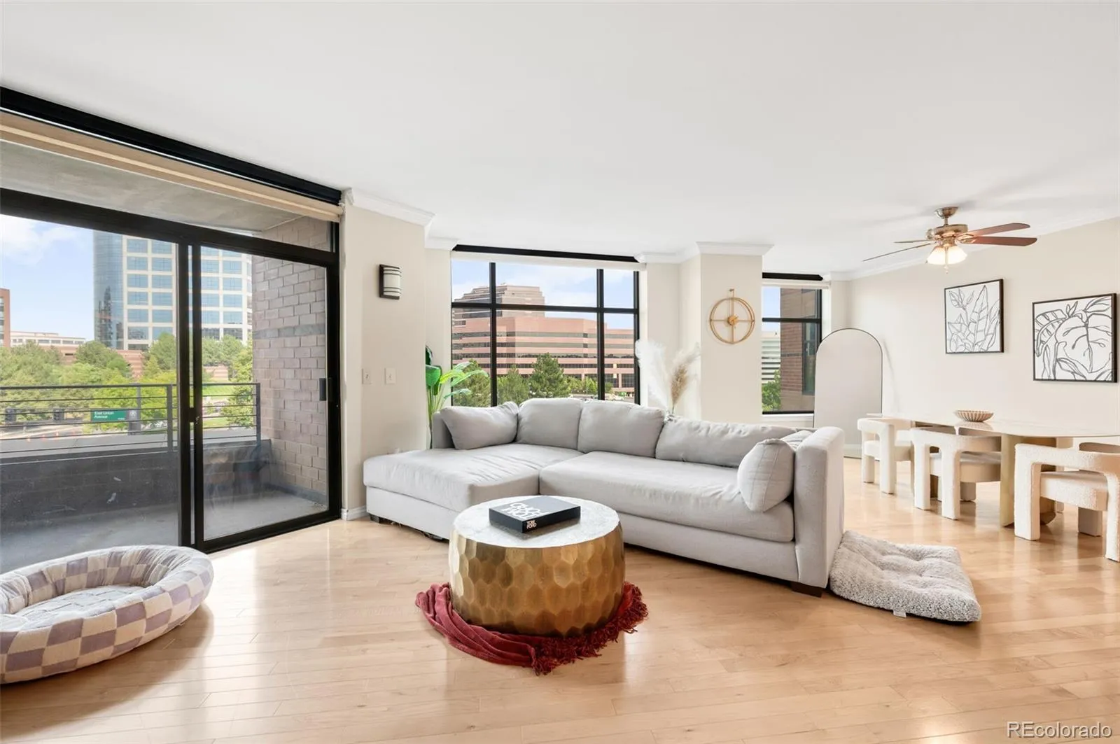 Penterra Plaza Condominiums