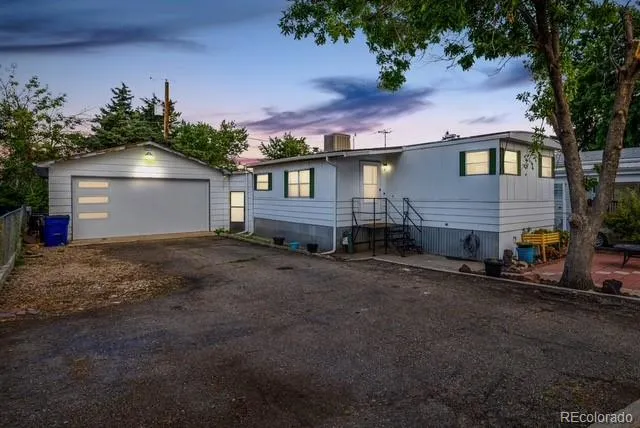 Mobile Landed Estates