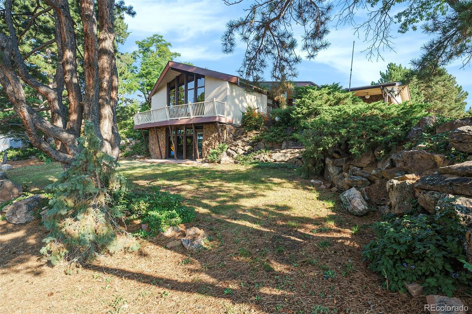 Panorama Ridge, Scenic Heights