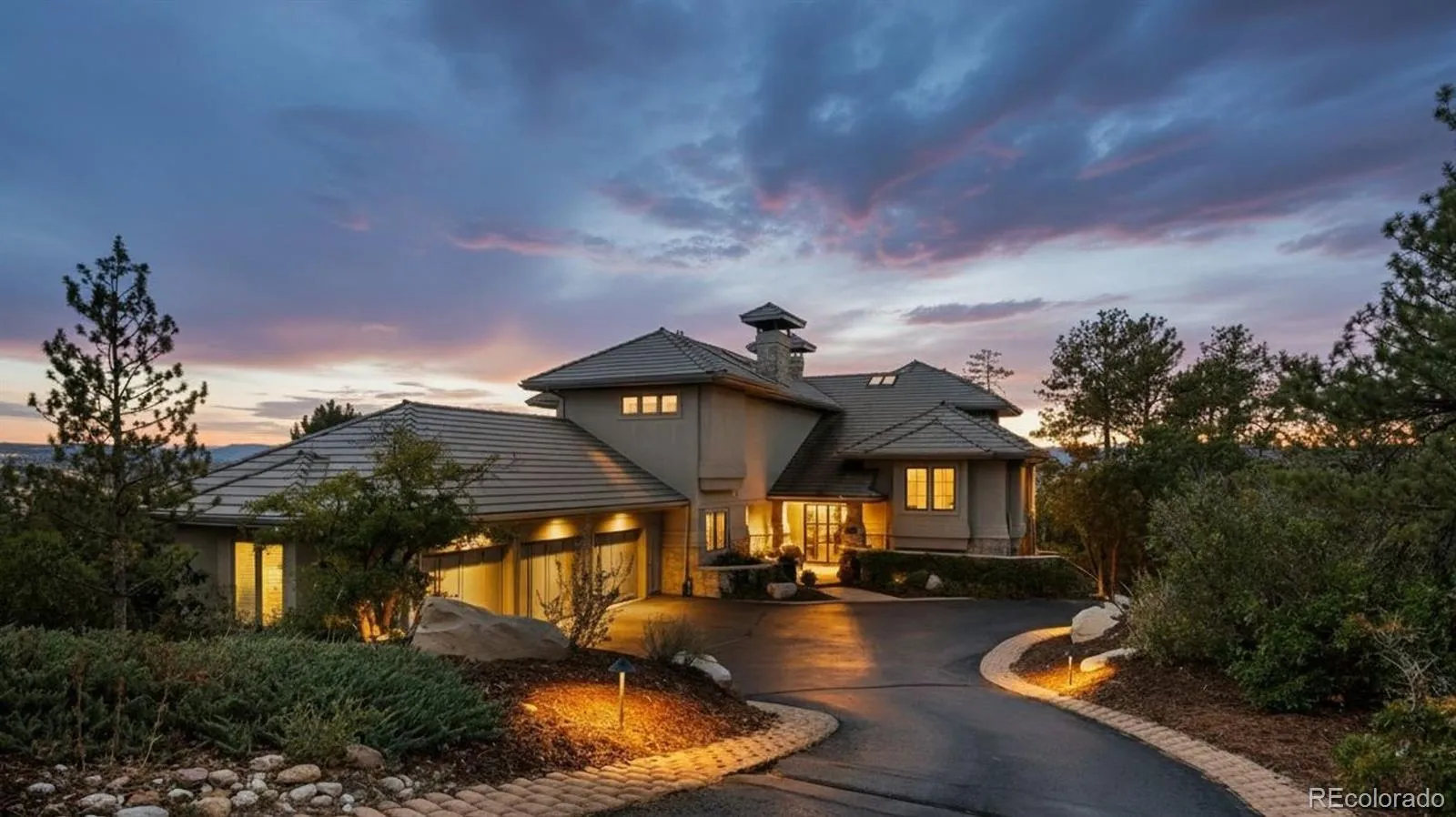 Castle Pines Village