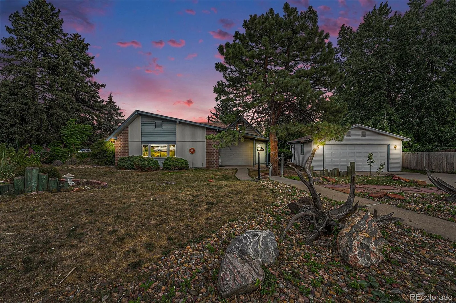 Applewood Village