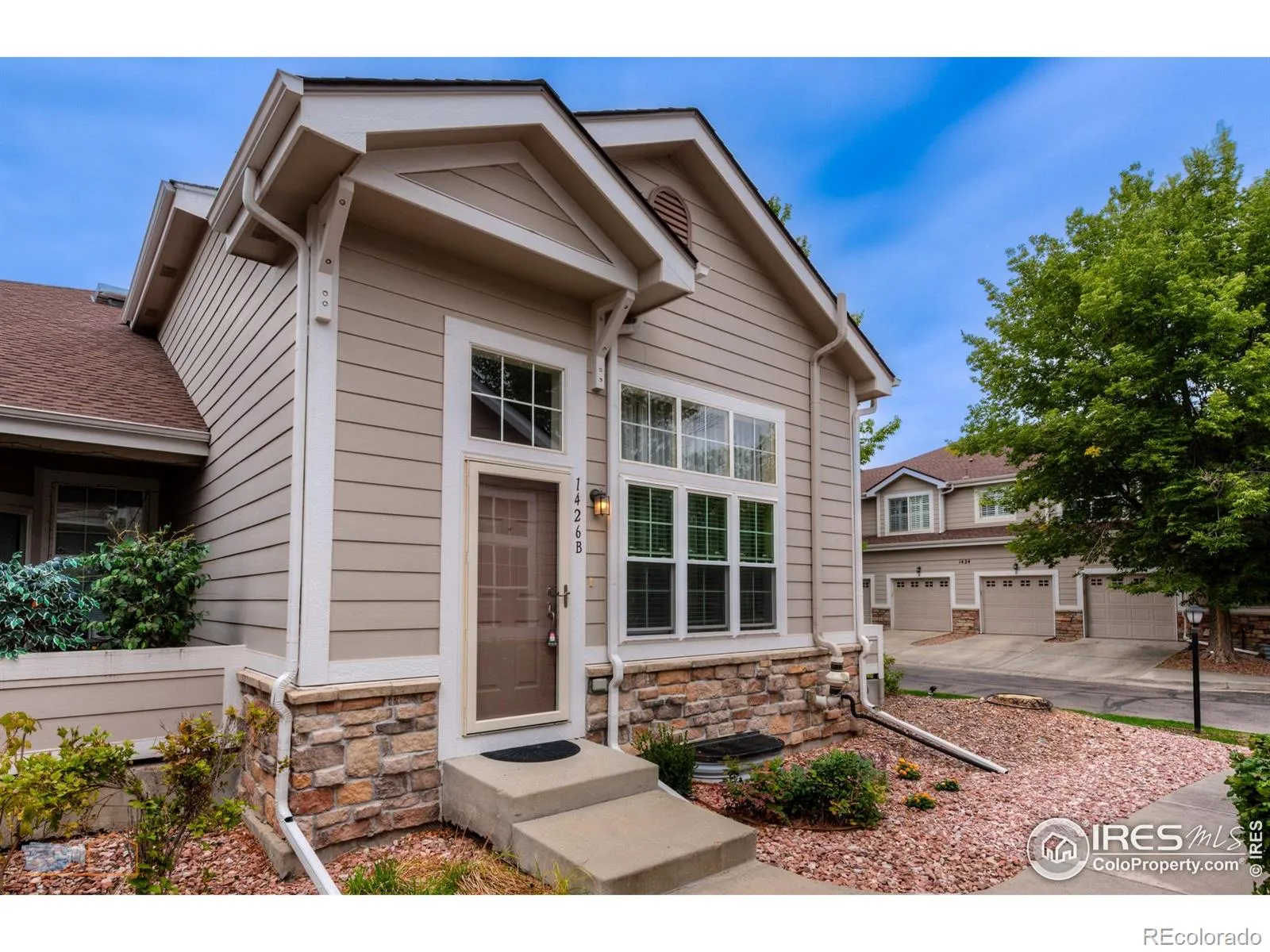 Golden Bear Condos 5th Supp