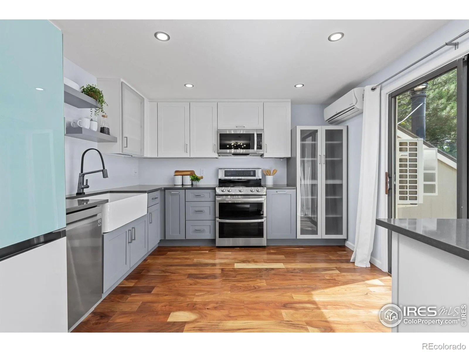 Shanahan Ridge 7 & Condos