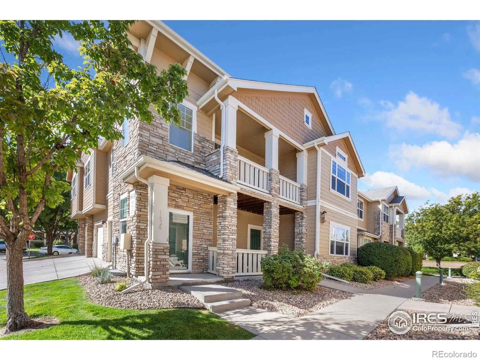 Summer Park Condos 19th Supp