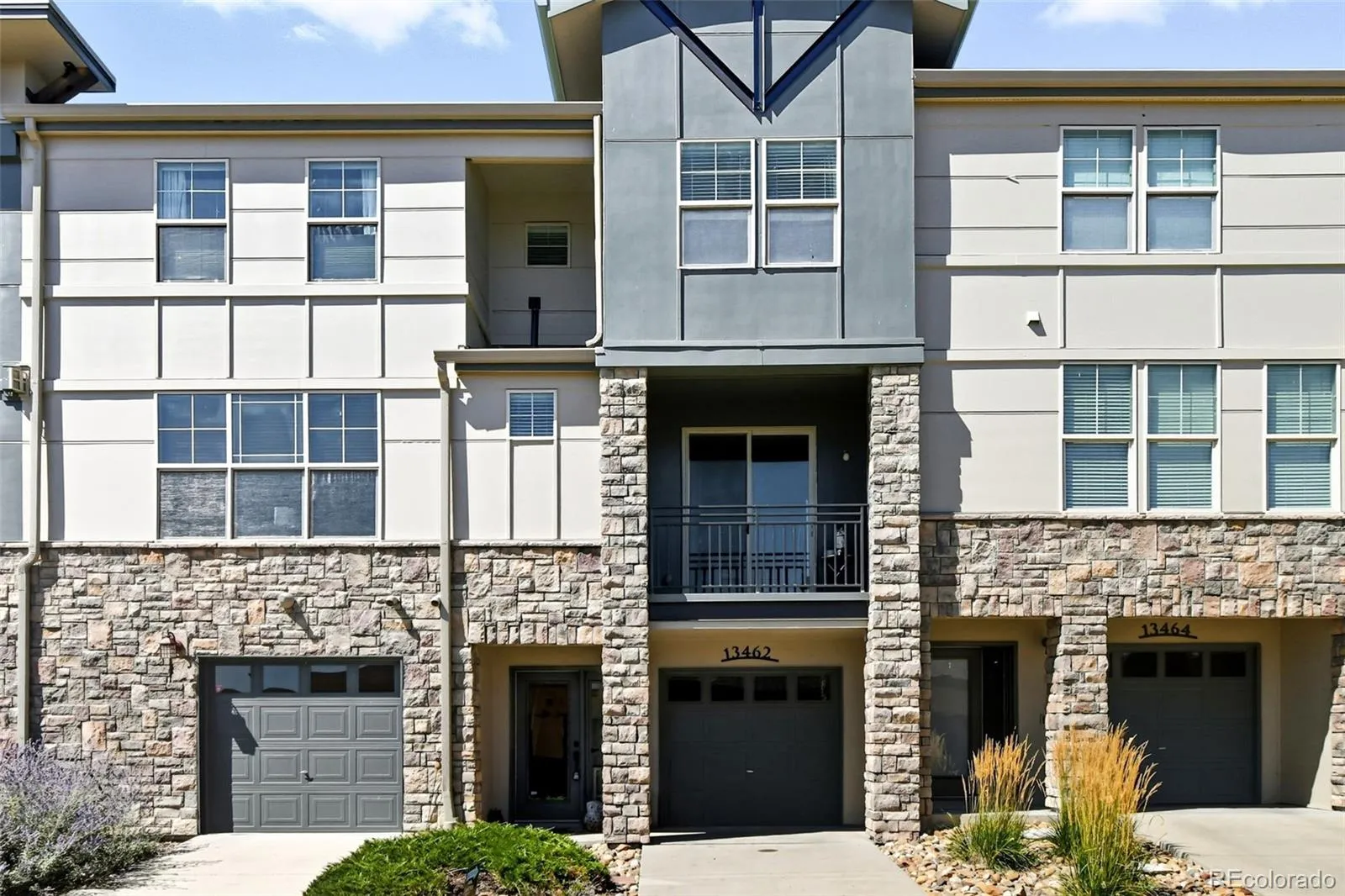 Vantage Pointe