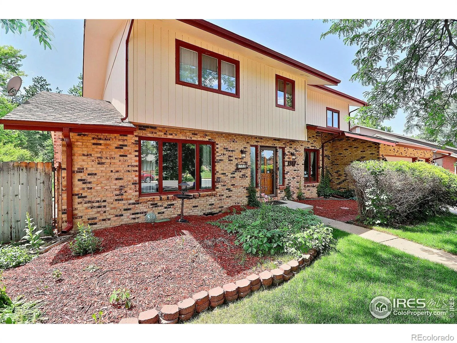 Country Club Estates 2nd Fg