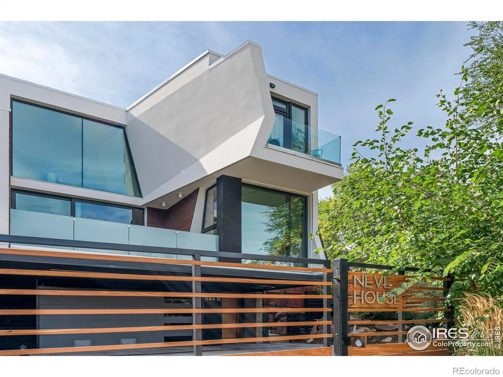 Neve House