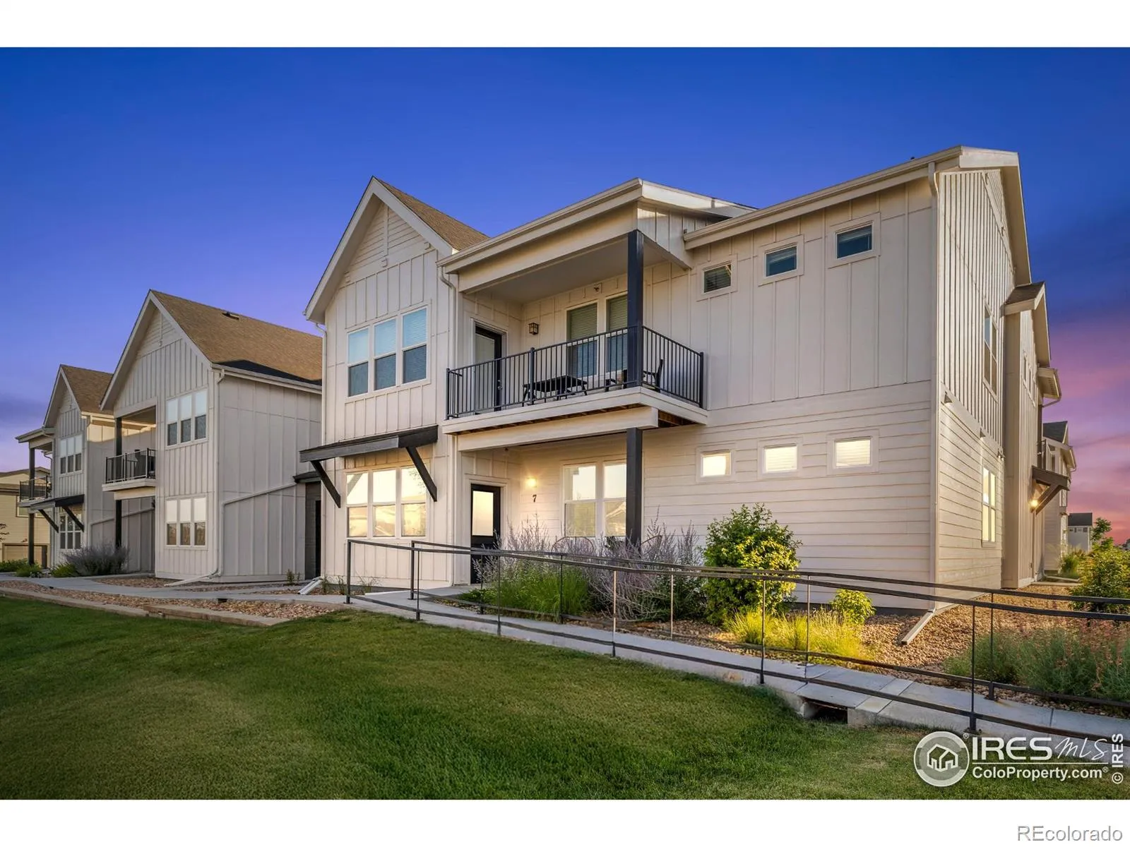 Raindance Flats Condos Supp 6