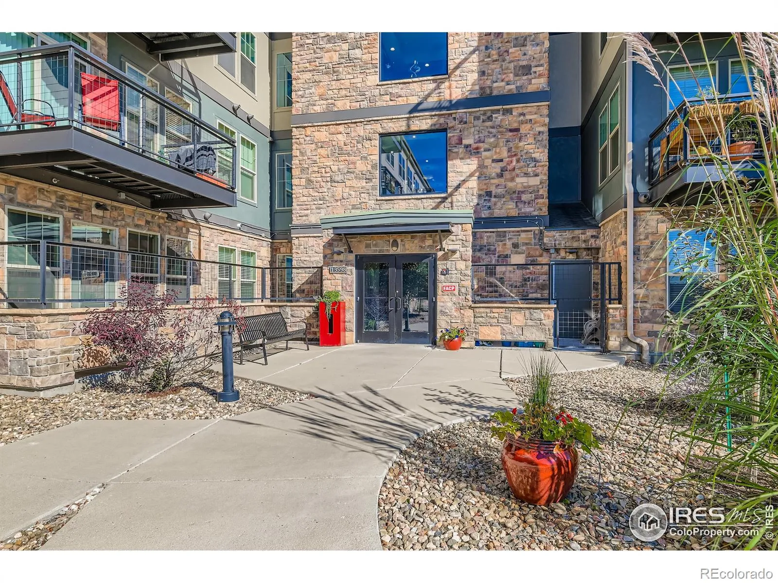 East Village Flats At Vantage Pointe Condo