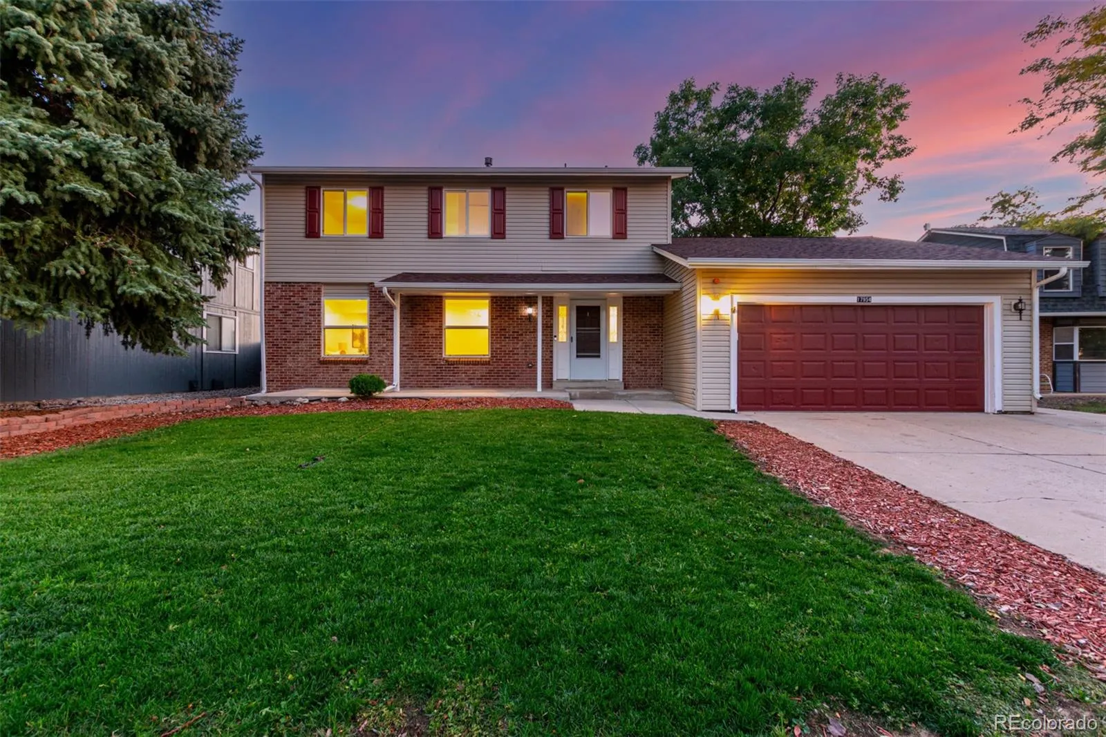 LOT 3 BLK 17 SMOKY HILL 400 1ST FLG