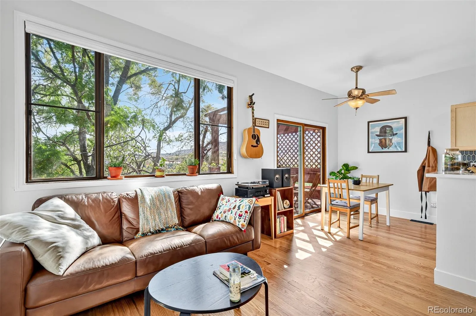 Las Casitas Doro Condos