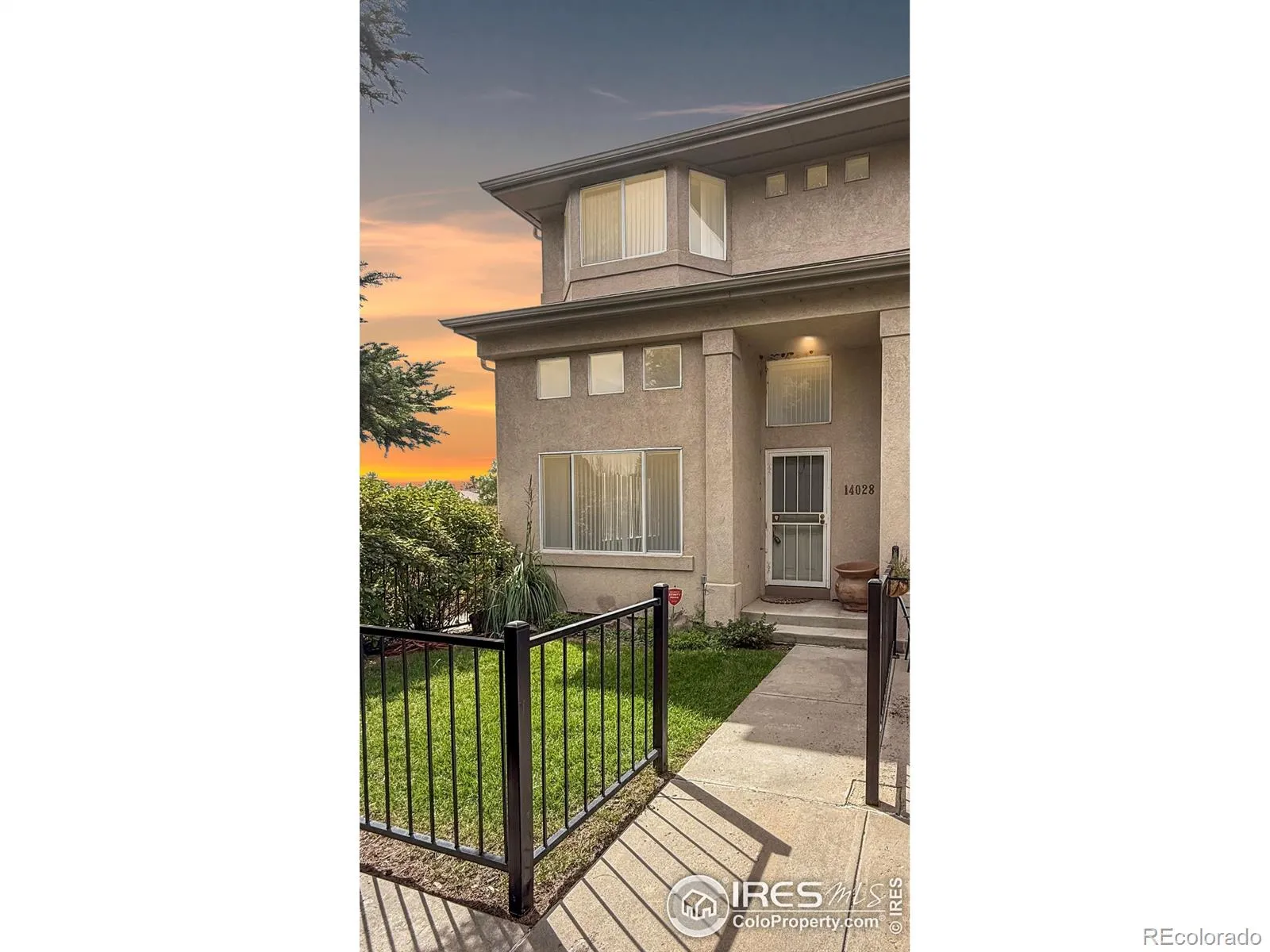 Cherry Creek Park Twnhms Sub 1st Flg