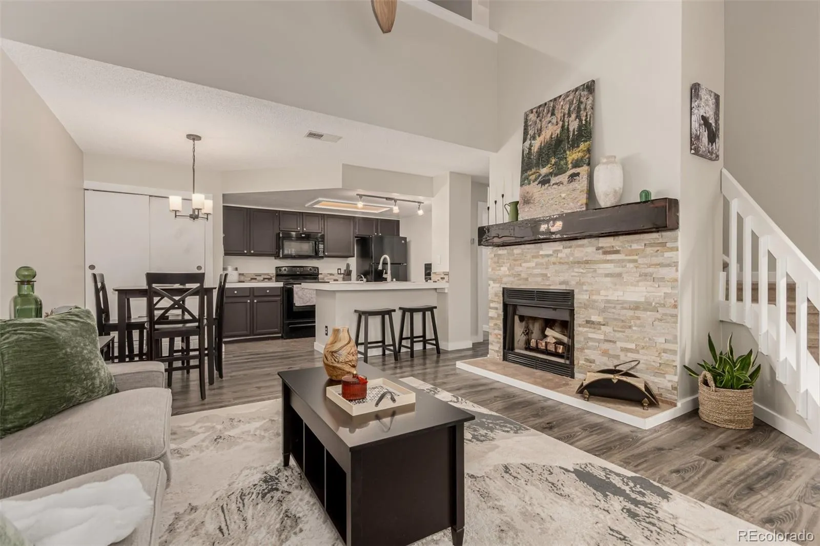 Reef At Marina Pointe