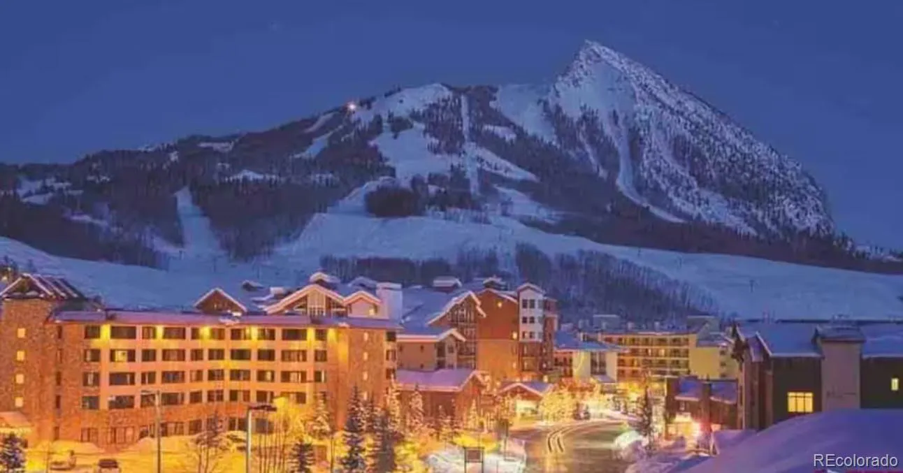 THE GRAND LODGE CRESTED BUTTE RESORT CONDOMINIUMS