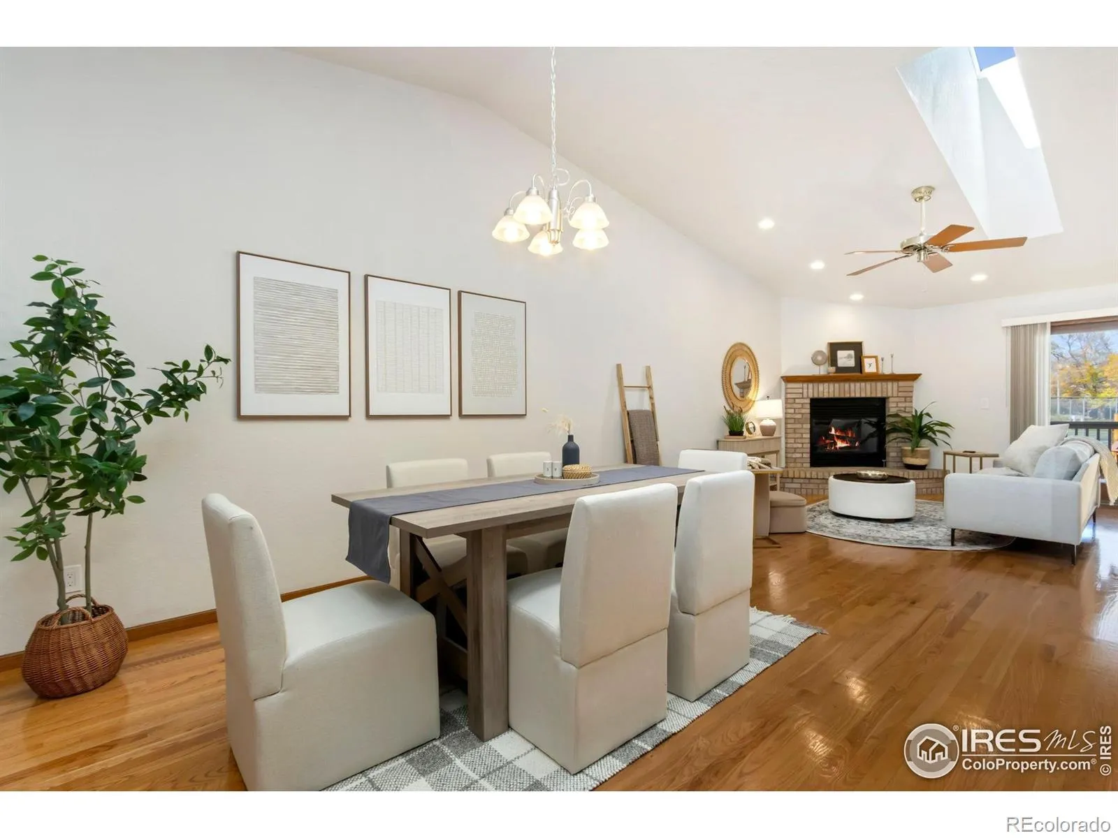 Victorian Gables Patio Homes At Silverplume PUD