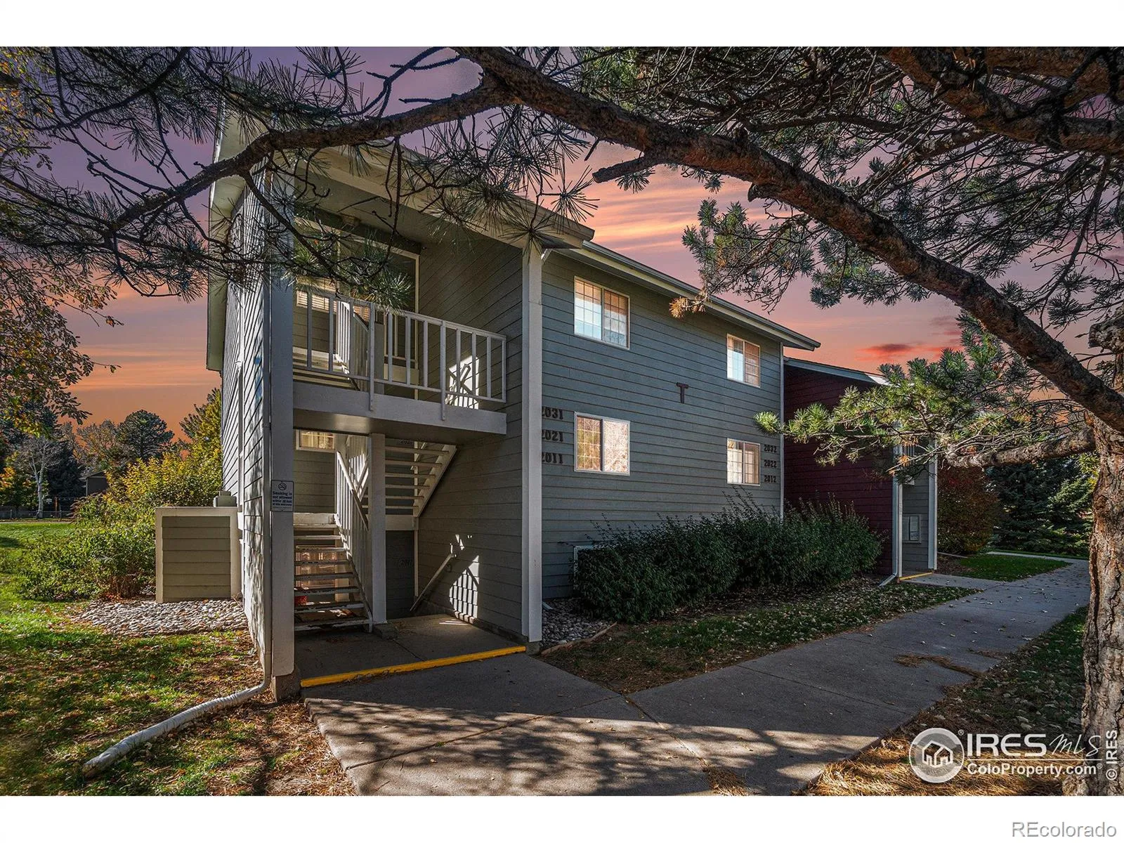 Parkwood East Condo