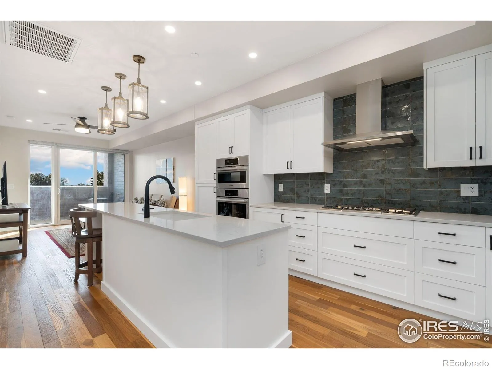 Front Row On Mountain Ave Condos