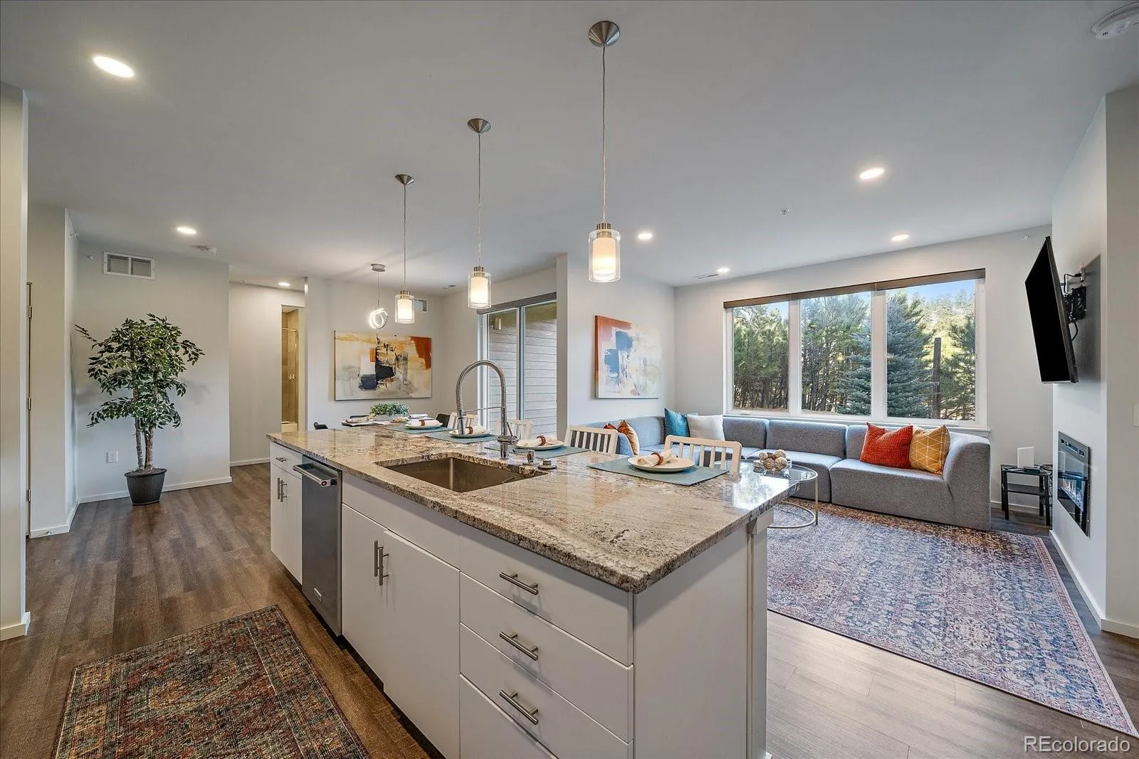 Bergen Place @ Hiwan Condos