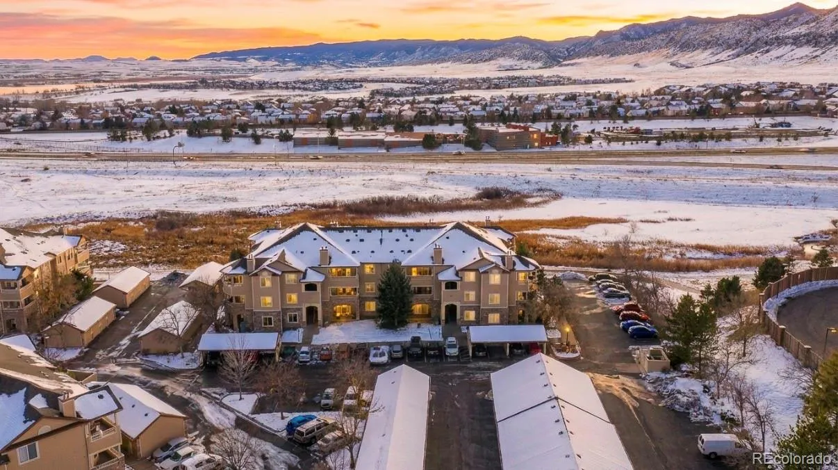 Redstone Ridge Condos