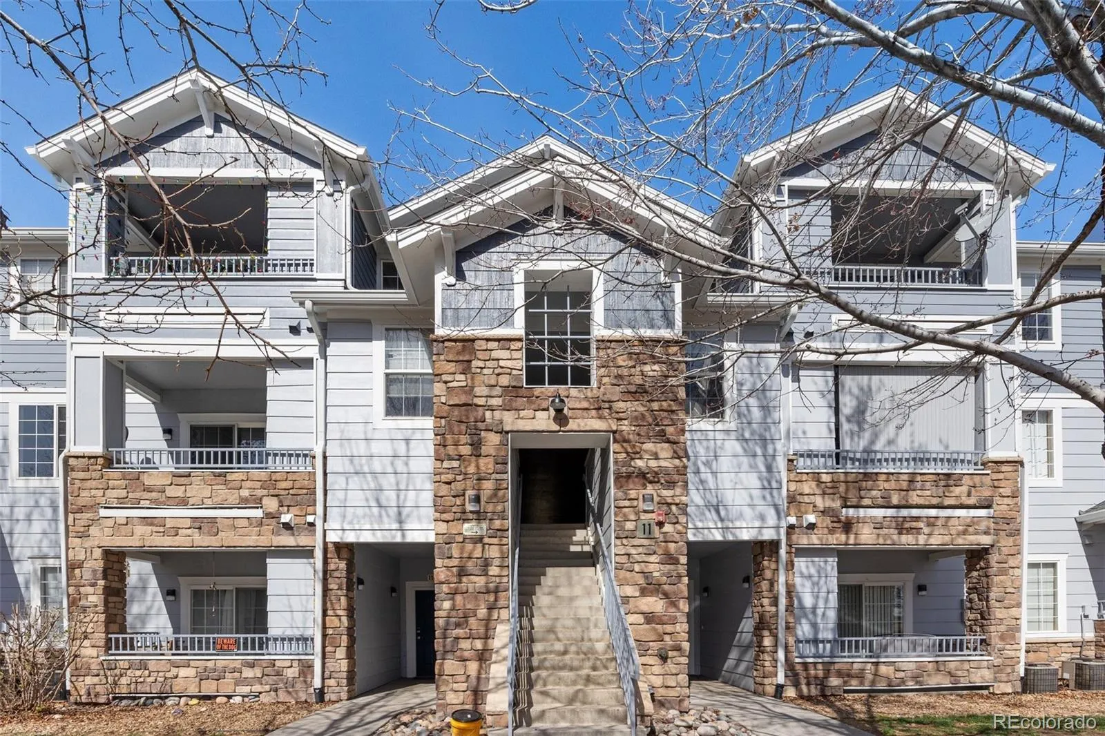 Trails at Parkfield Lake