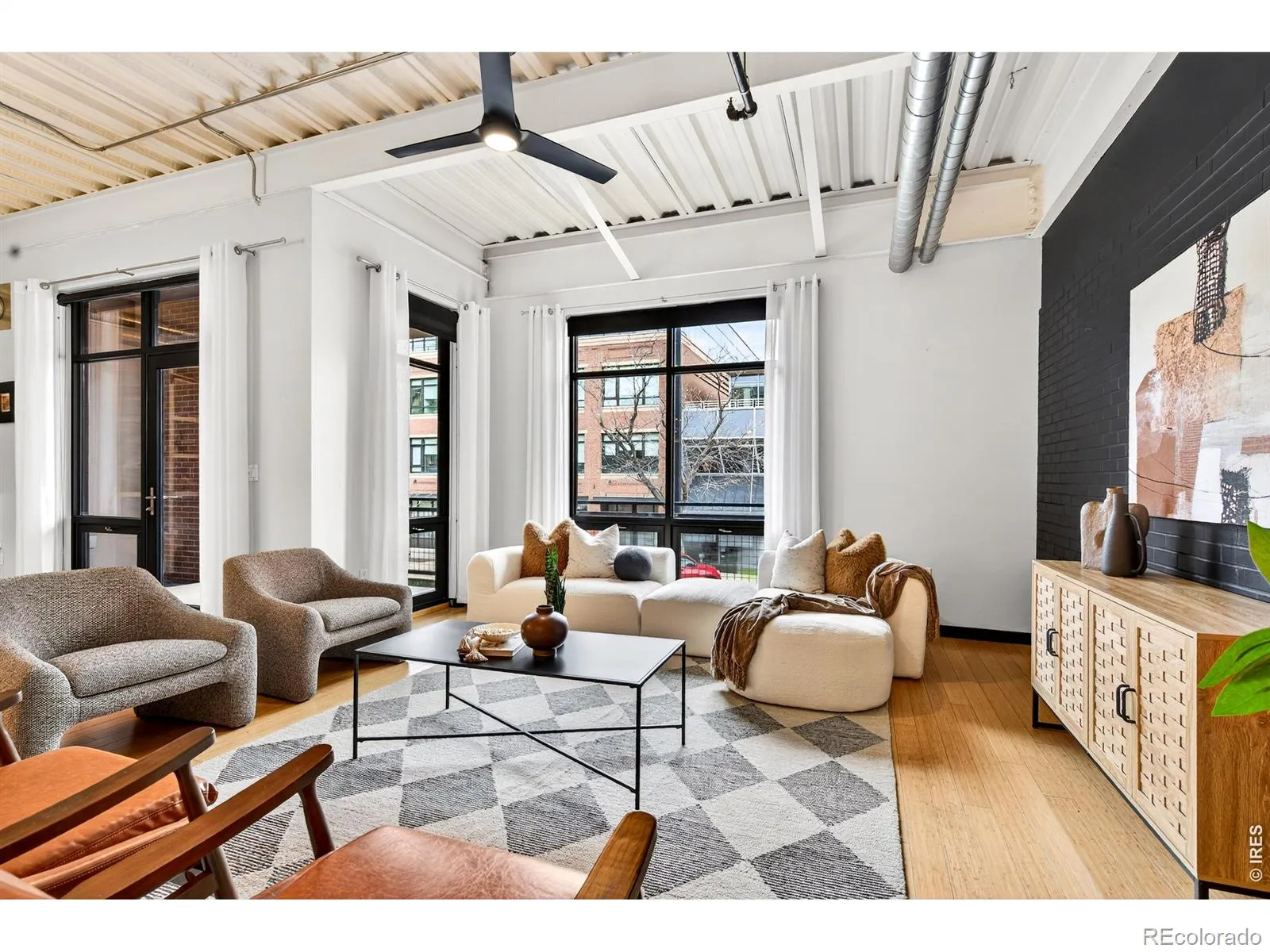 1360 Walnut Condos
