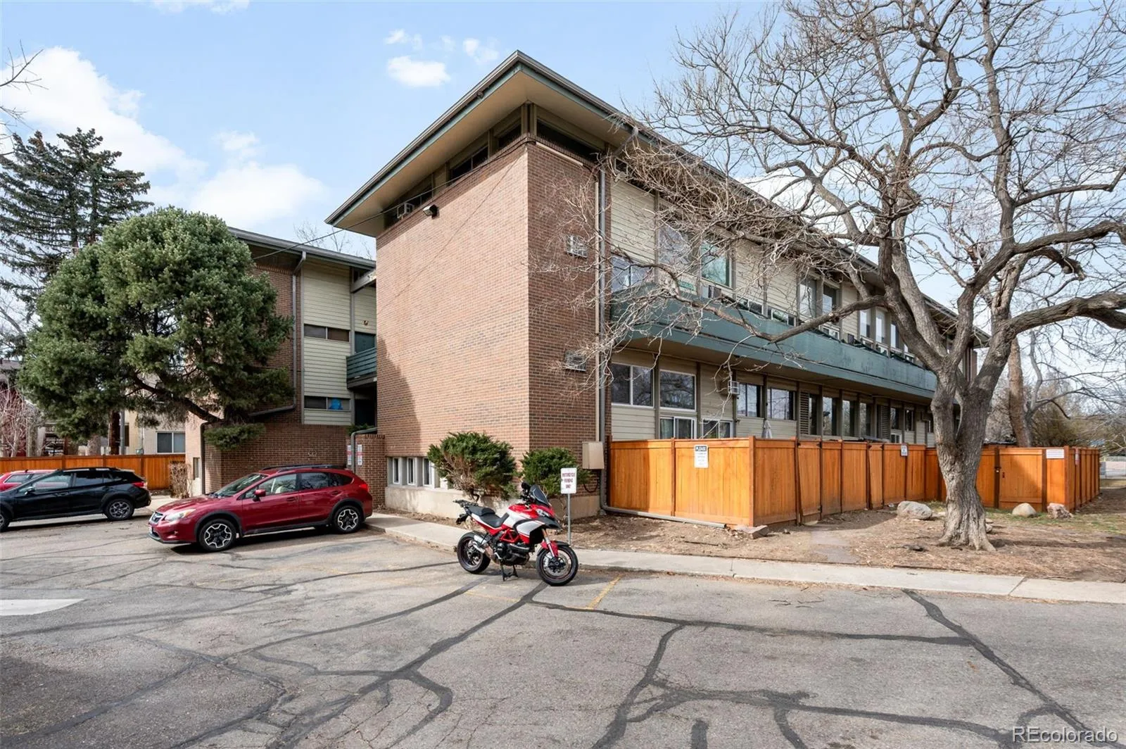 Briarwood Condos