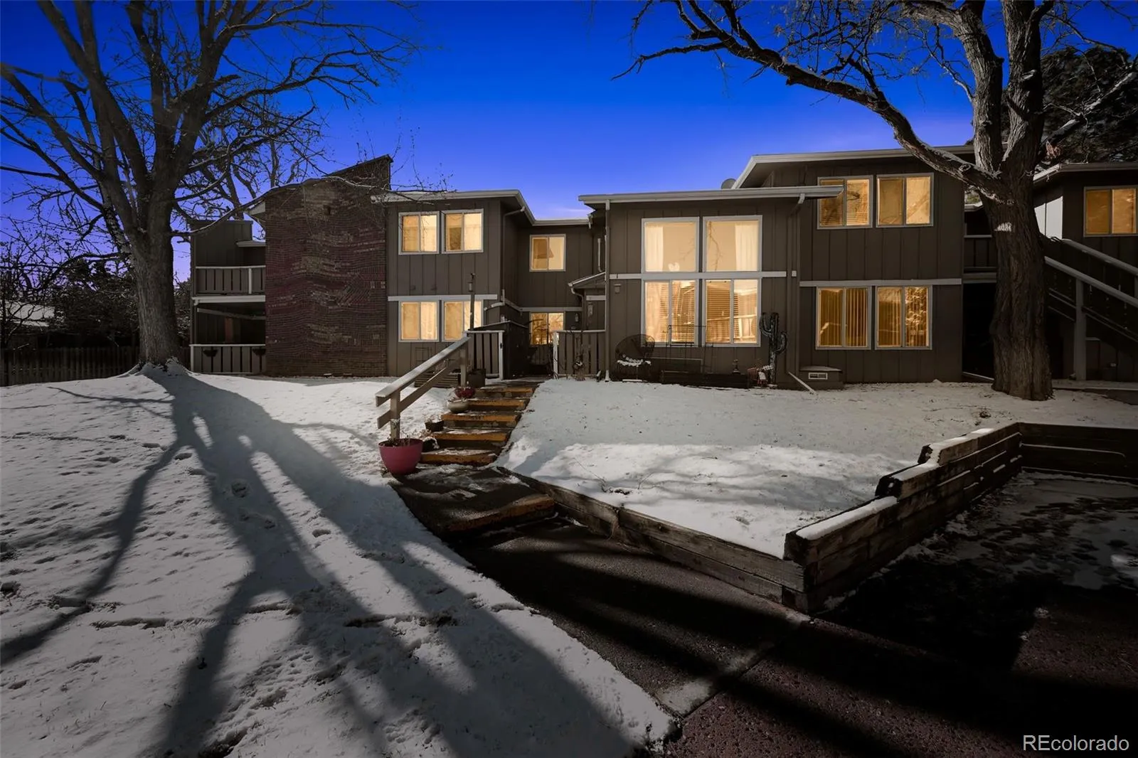 PONDEROSA RIDGE FKA CLOVER HILL CONDOS