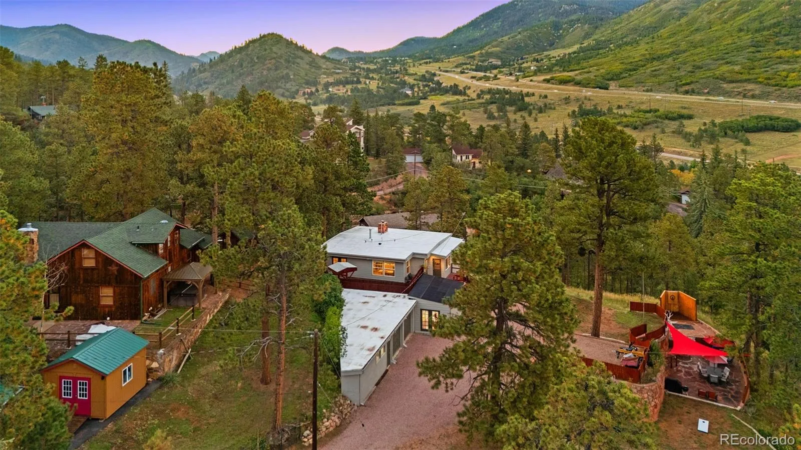 Ute Pass Land