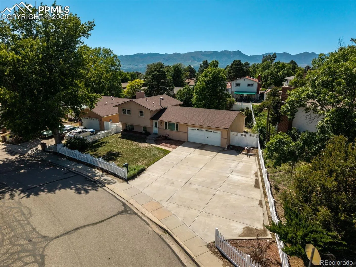 Vista Grande Terrace