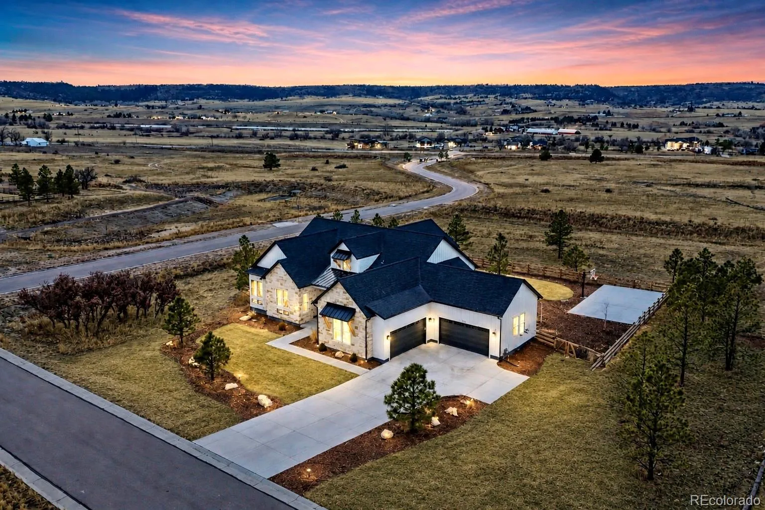 Arrowpoint Estates
