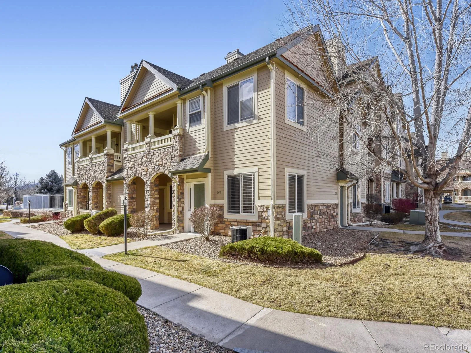 Deer Creek Condominiums