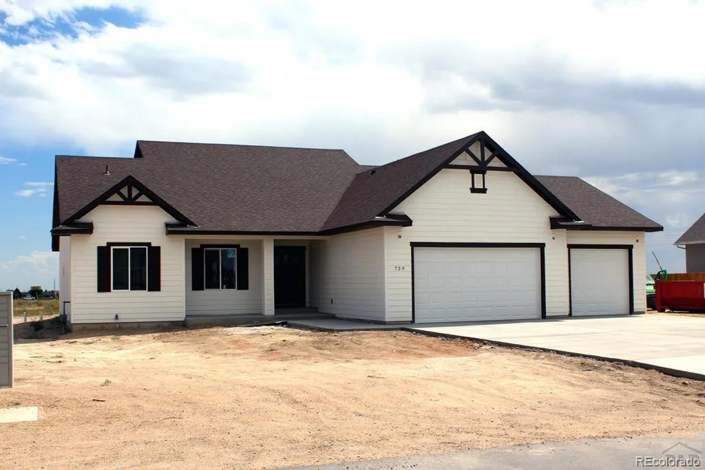 Pueblo West