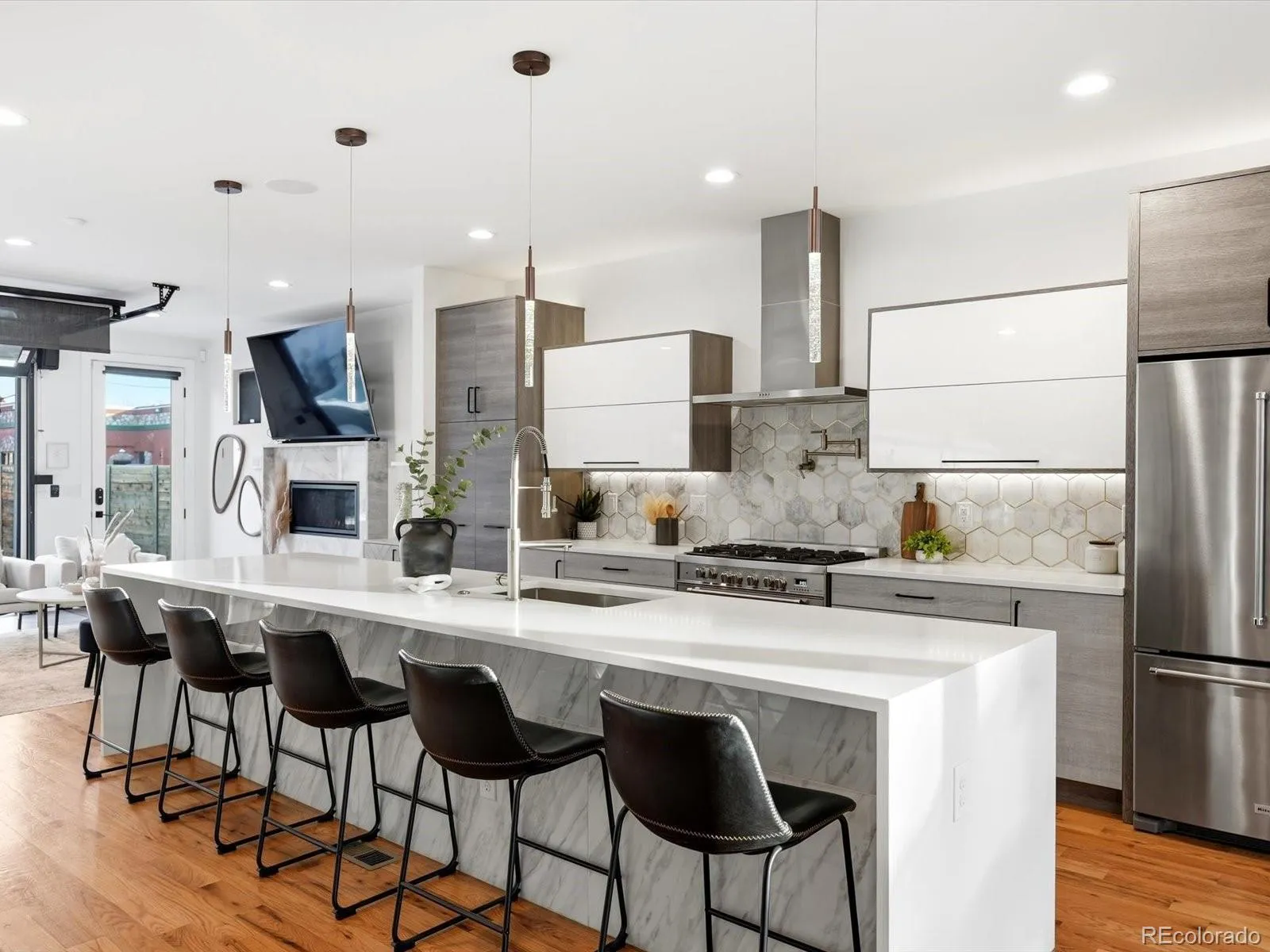 South Broadway/ Overland