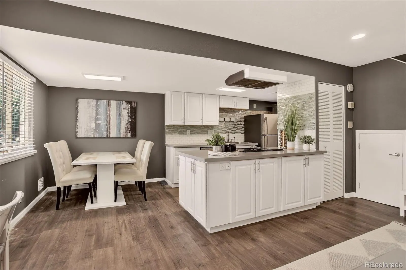 Hallcrafts Village East Apart Homes 1st Flg