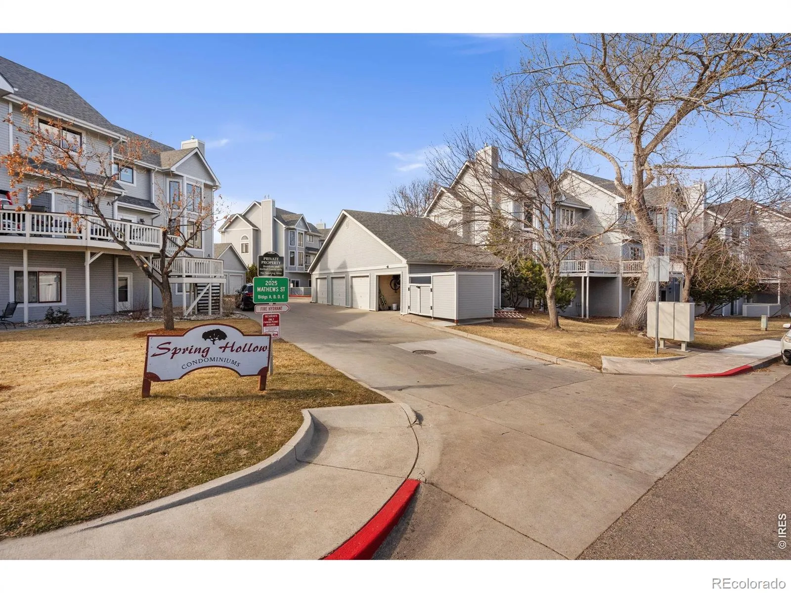 Spring Hollow Condominiums
