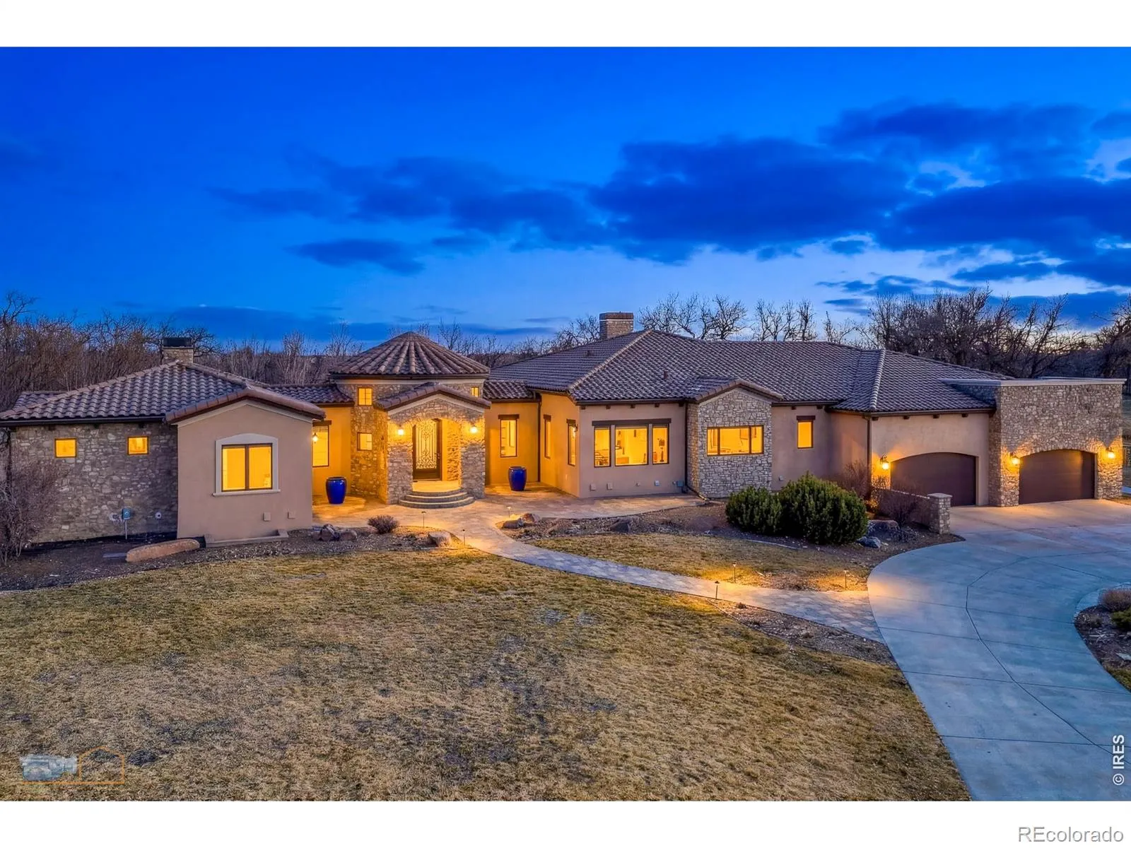 Paradise Valley Estates