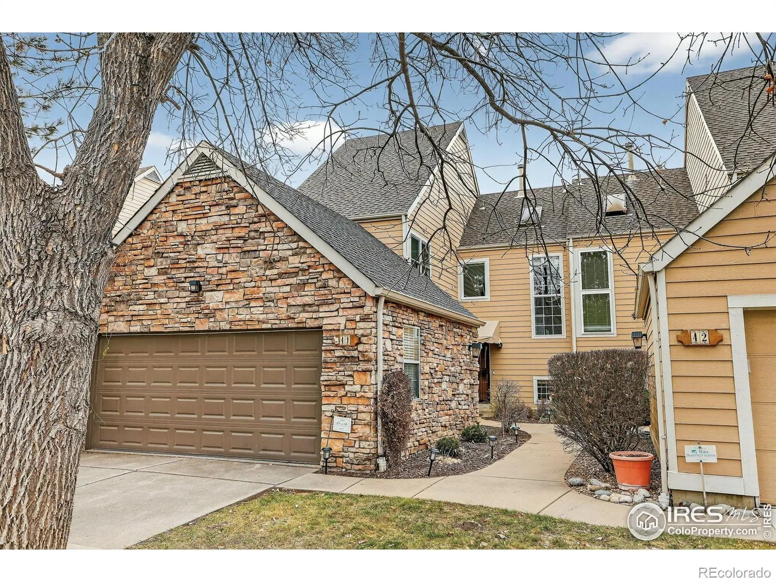 Provence Ph 01 Woodstream Village Resub