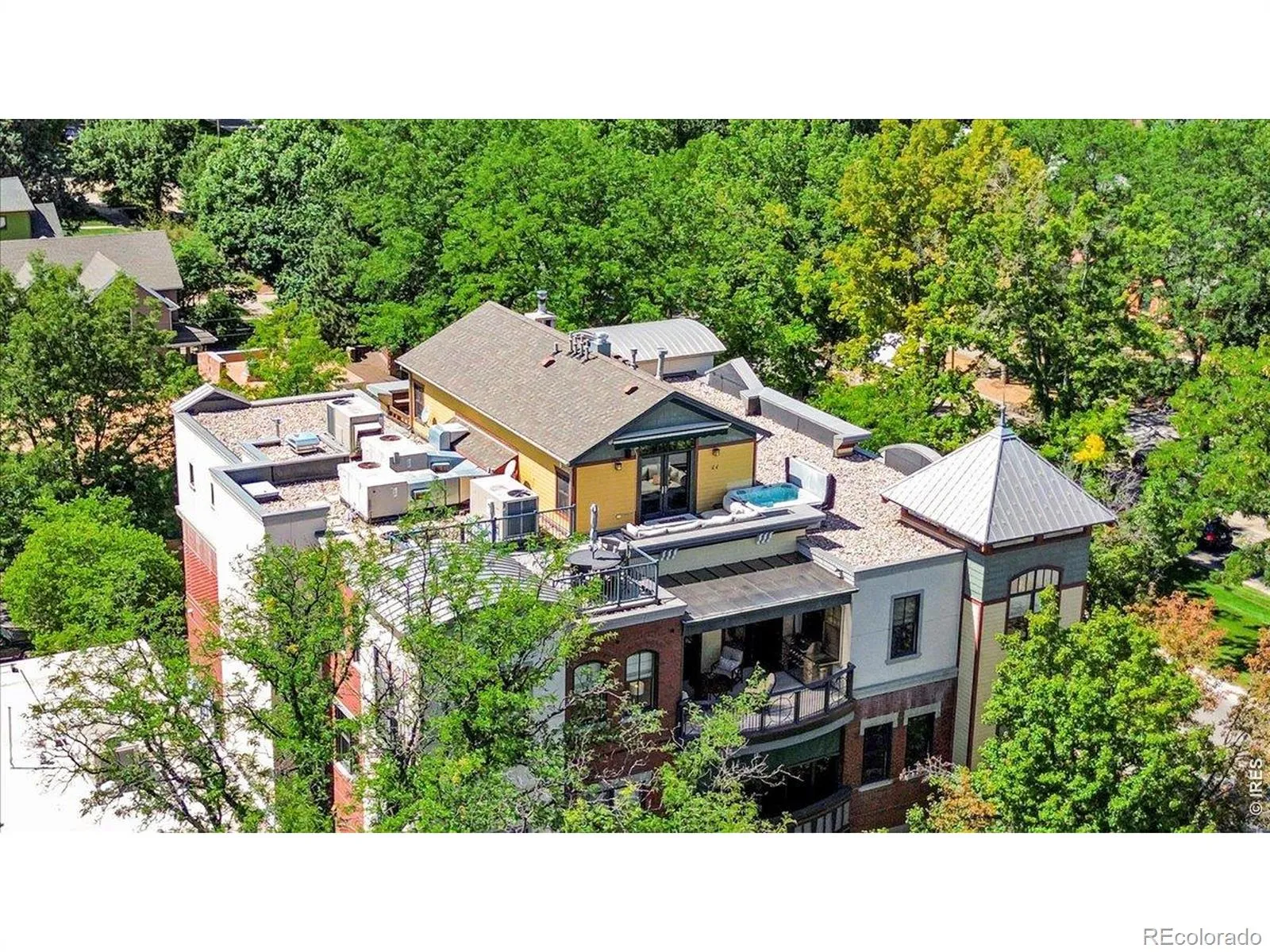 401 West Mountain Condos