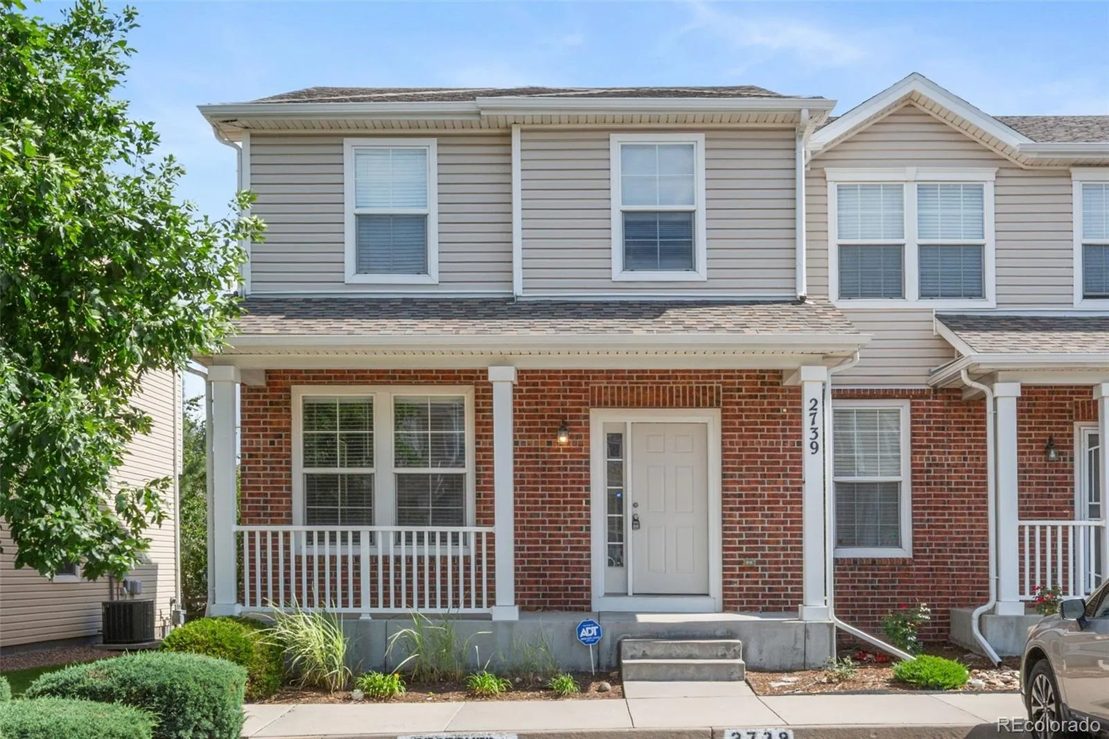 THE BLUFFS AT SPRING CREEK