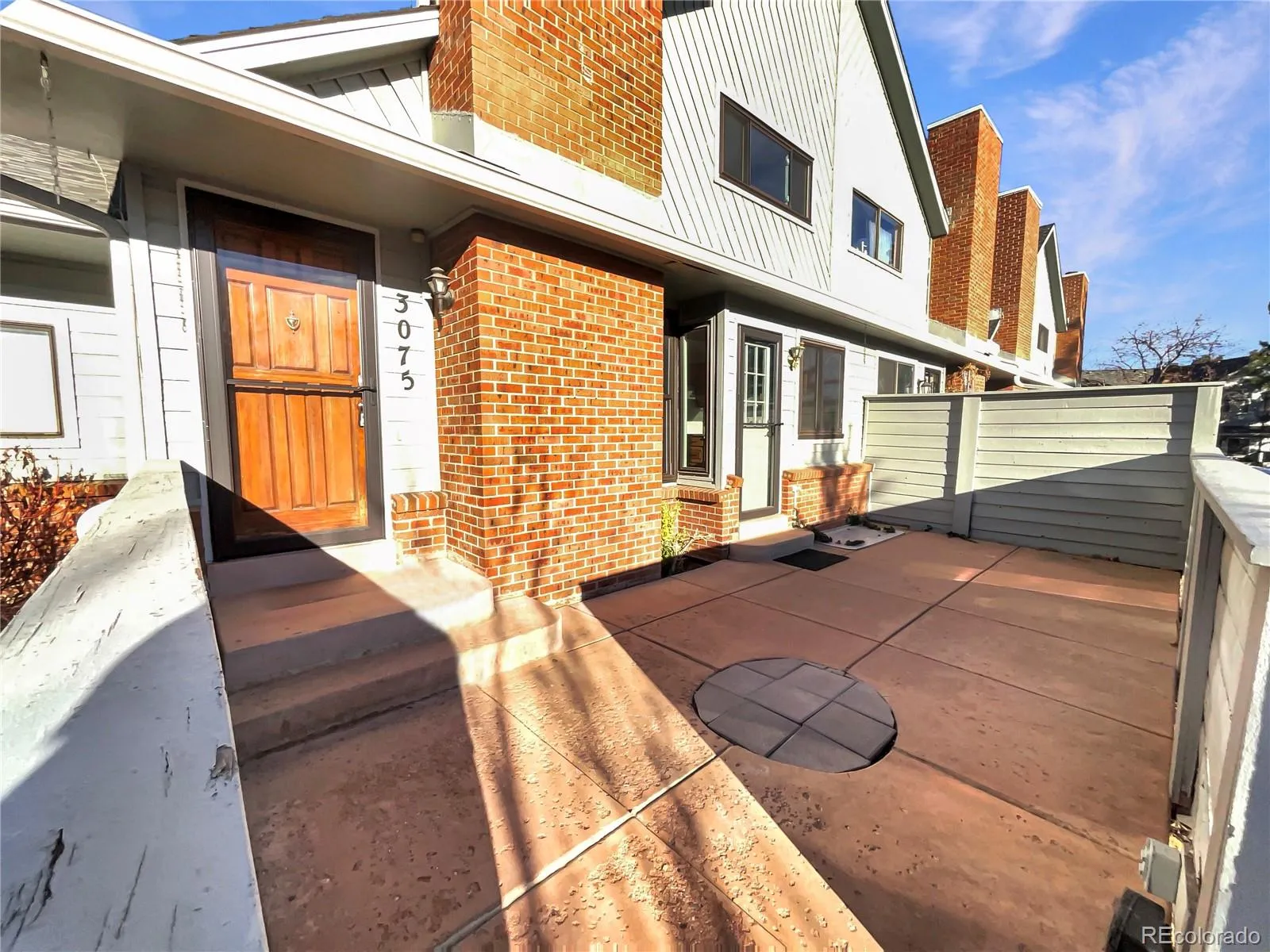 HIDDEN HILLS TOWNHOUSES